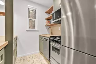 30 Monroe Pl, New York City, NY 11201 - Photo 6