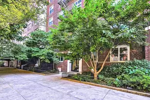 30 Monroe Pl, New York City, NY 11201 - Photo 18