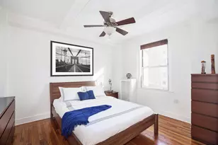 333 E 43rd St, New York City, NY 10017 - Photo 2