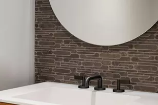 428 W 19th St, New York City, NY 10011 - Photo 8