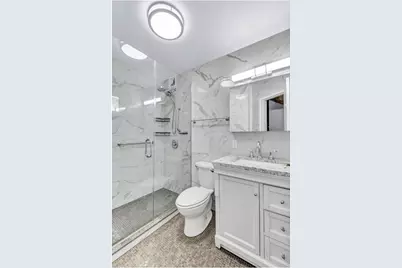 533 E 13th Street #1A, New York City, NY 10009 - Photo 20