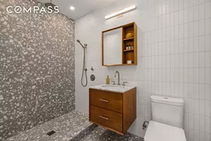 584 Leonard St, New York City, NY 11222 - Photo 16