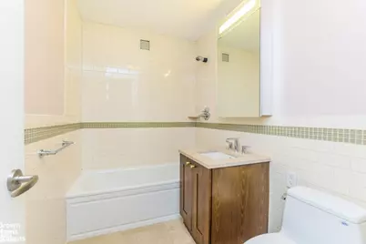 640 W 237th Street #8B, Bronx, NY 10463 - Photo 14