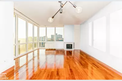 640 W 237th Street #8B, New York City, NY 10463 - Photo 2