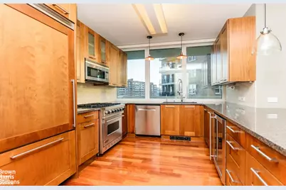 640 W 237th Street #8B, New York City, NY 10463 - Photo 4