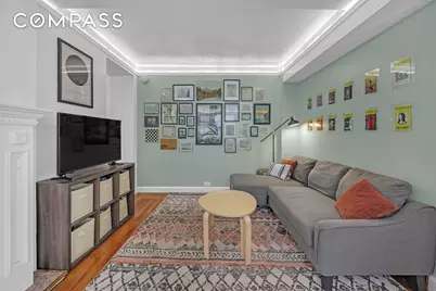 333 E 43rd Street #909, New York City, NY 10017 - Photo 6