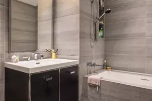 252 South St, New York City, NY 10002 - Photo 6