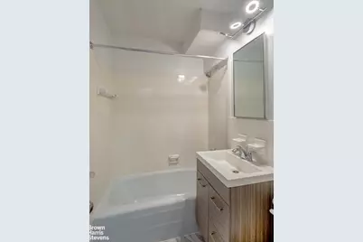 520 E 81st Street #14H, New York City, NY 10028 - Photo 4