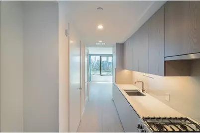 3 Court Square #3001, New York City, NY 11101 - Photo 1