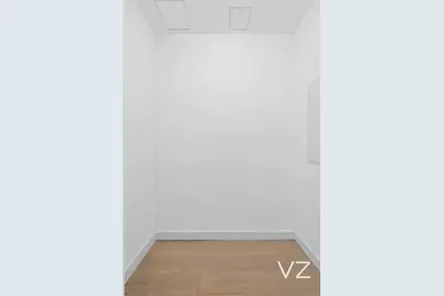 3 Court Square #3001, New York City, NY 11101 - Photo 12