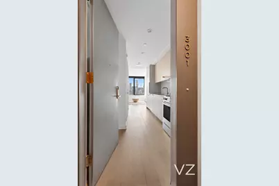 3 Court Square #3001, New York City, NY 11101 - Photo 1
