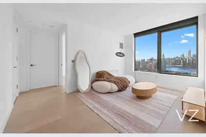 3 Court Square #3001, New York City, NY 11101 - Photo 4