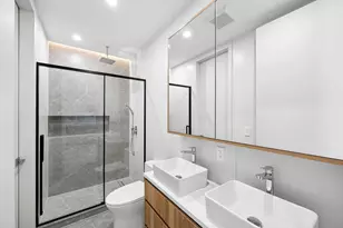 223 Frost St, New York City, NY 11211 - Photo 4