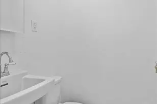 403 New Lots Ave, New York City, NY 11207 - Photo 8