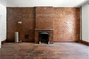 255 W 113th St, New York City, NY 10026 - Photo 2