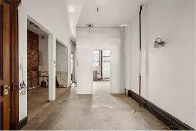 255 W 113th Street, New York City, NY 10026 - Photo 4