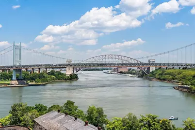 26-15 4th Street #2-C, New York City, NY 11102 - Photo 2