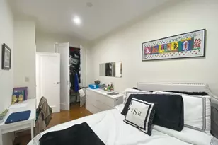 304 W 92nd St, New York City, NY 10025 - Photo 10