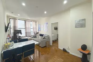 304 W 92nd St, New York City, NY 10025 - Photo 1