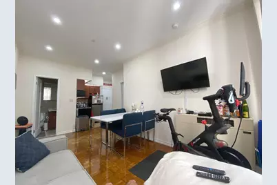 304 W 92nd Street #4/A, New York City, NY 10025 - Photo 2