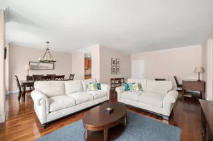 340 E 64th St, New York City, NY 10065 - Photo 8