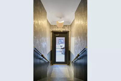 338 E 53rd Street #C, New York City, NY 10022 - Photo 10