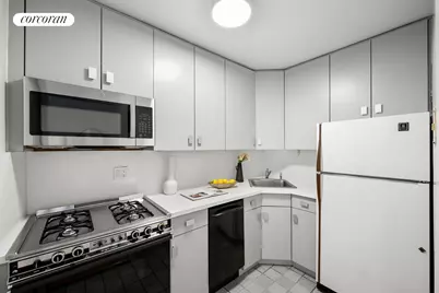 130 E 18th Street #8N, New York City, NY 10003 - Photo 4