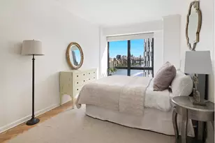 530 E 76th St, New York City, NY 10021 - Photo 18