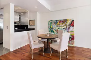 530 E 76th St, New York City, NY 10021 - Photo 16