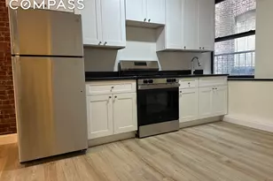 458 W 57th St, New York City, NY 10019 - Photo 10