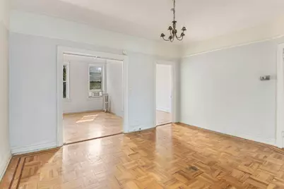 27 Vandam Street #MFTH, New York City, NY 11222 - Photo 2