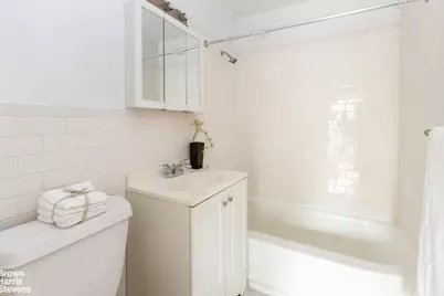 3671 Hudson Manor Terrace #4F, New York City, NY 10463 - Photo 8