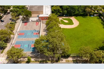 3671 Hudson Manor Terrace #4F, New York City, NY 10463 - Photo 14