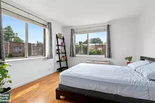 33-30 61st St, New York City, NY 11377 - Photo 4