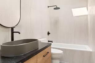 111 Harman St, New York City, NY 11221 - Photo 8