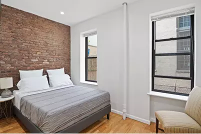 340 W 19th Street #4, New York City, NY 10011 - Photo 2