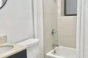 340 W 19th St, New York City, NY 10011 - Photo 4