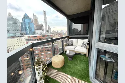 200 E 61st Street #20A, New York City, NY 10065 - Photo 8