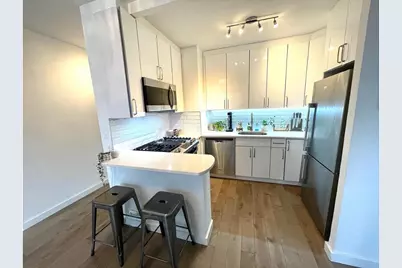 200 E 61st Street #20A, New York City, NY 10065 - Photo 6