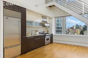 161 Grand St, New York City, NY 10013 - Photo 4