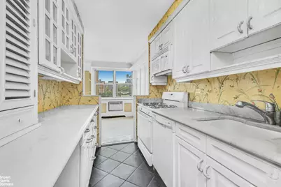 1175 York Avenue #PHB4, New York City, NY 10065 - Photo 6