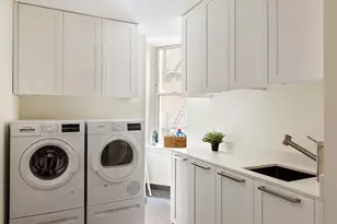 344 W 72nd St, New York City, NY 10023 - Photo 16