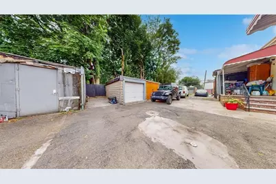 1169 Brooklyn Avenue, New York City, NY 11203 - Photo 18