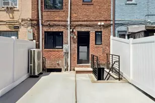 9 Roosevelt Ct, New York City, NY 11232 - Photo 20