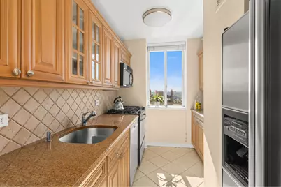 515 E 79th Street #20F, New York City, NY 10075 - Photo 4