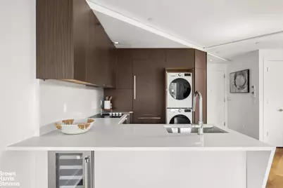 553 W 182nd Street #5F, New York City, NY 10033 - Photo 6