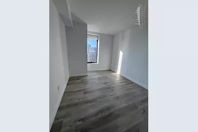 77 Commercial Street #2908, New York City, NY 11222 - Photo 4