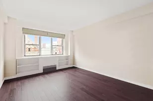 69 W 9th St, New York City, NY 10011 - Photo 8