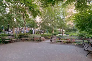 25 Tudor City Pl, New York City, NY 10017 - Photo 16