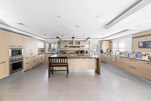 351 W 262nd St, New York City, NY 10471 - Photo 14